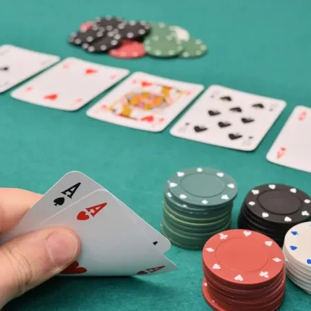 Texas Holdem Poker – Nơi hội tụ những nhân tài cá cược